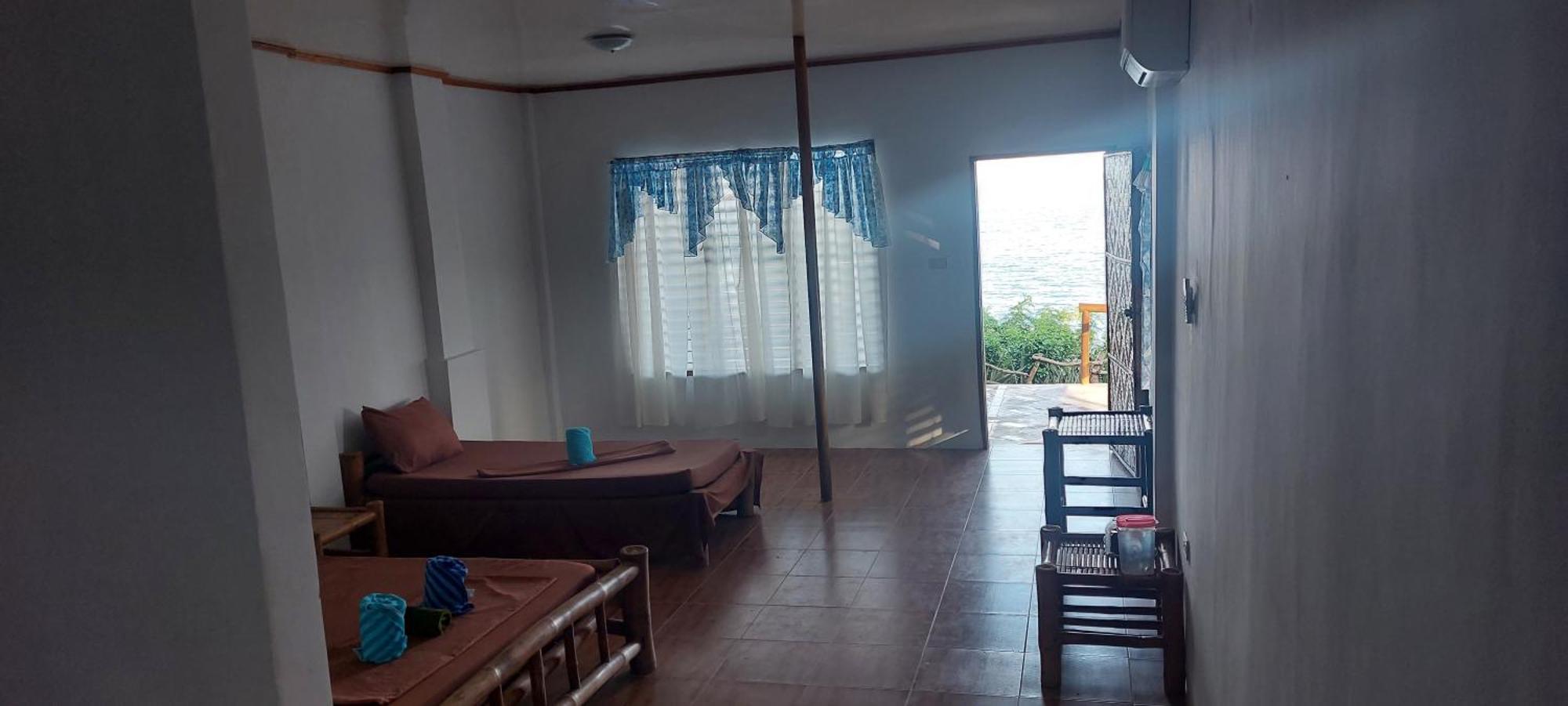 Bohol-Lahoy Dive Resort Guindulman Szoba fotó
