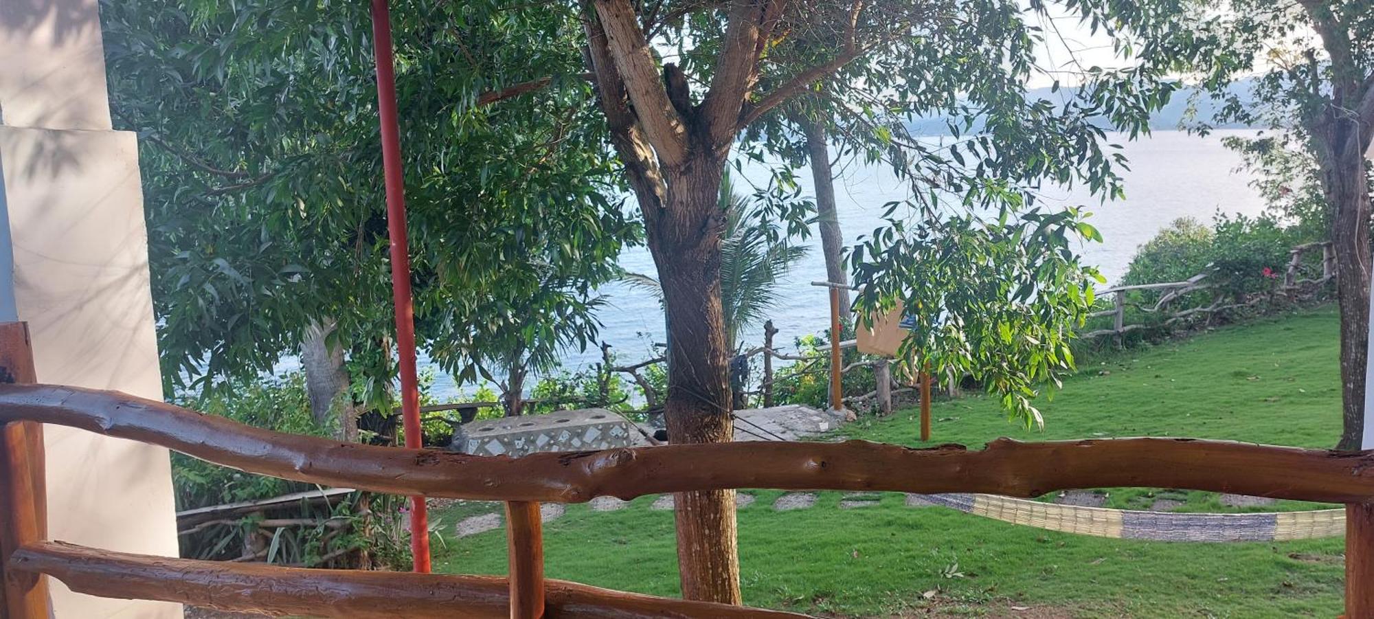 Bohol-Lahoy Dive Resort Guindulman Szoba fotó